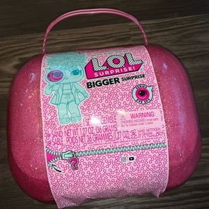 LOL Bigger Surprise Box